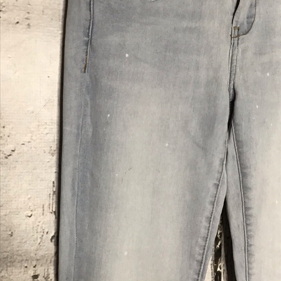 Chelsea‎ & Violet distressed zipper back skinny - Picture 4 of 10